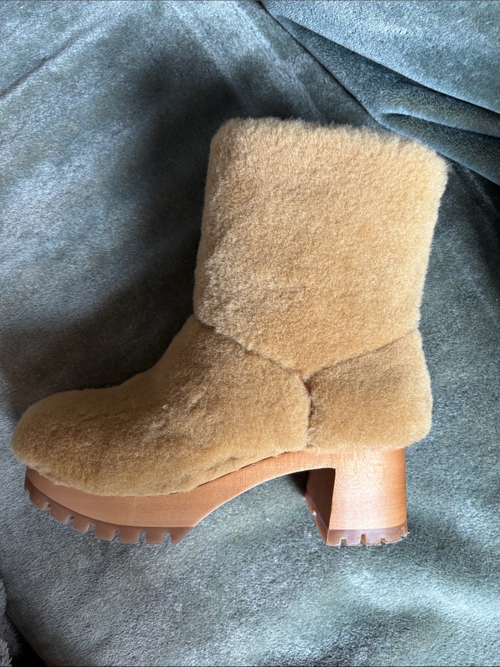 Swedish Hasbeens Chestnut Shearling Block Heel Ankle Boots— brand new!